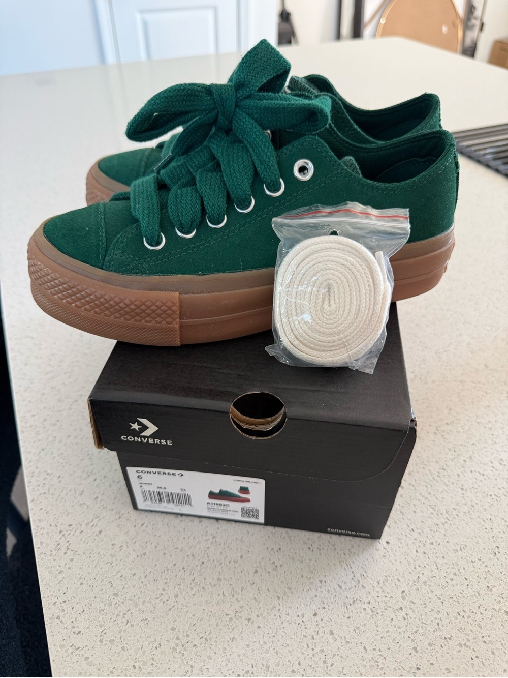 Converse